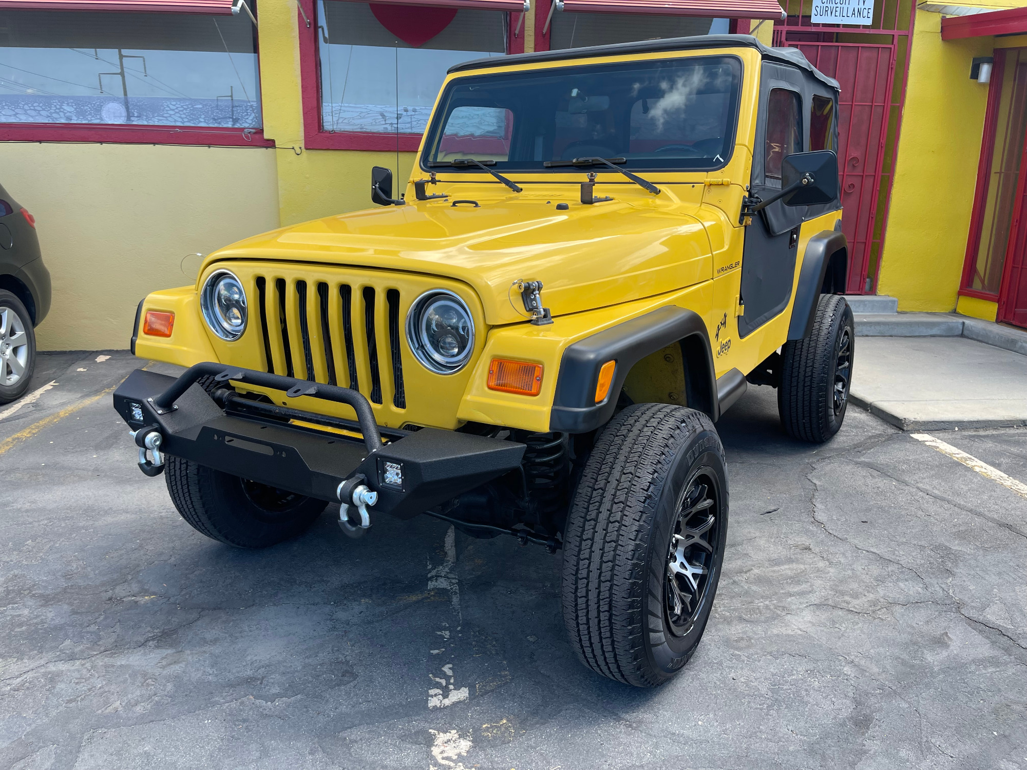 photo of 2000 Jeep Wrangler SE #758256